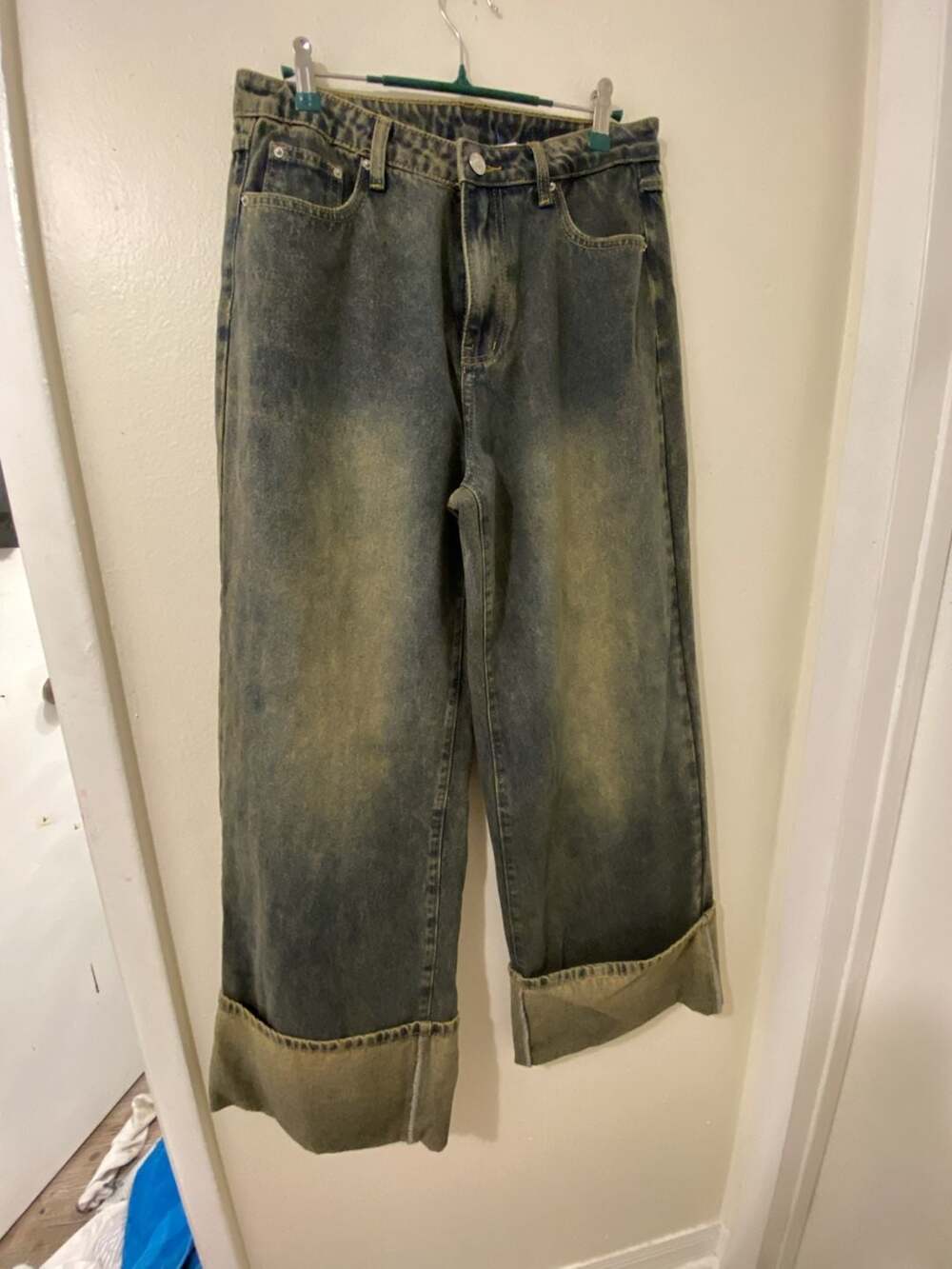 Missguided Acid Wash Wide Leg Rolled Cuff Jeans Size 29
